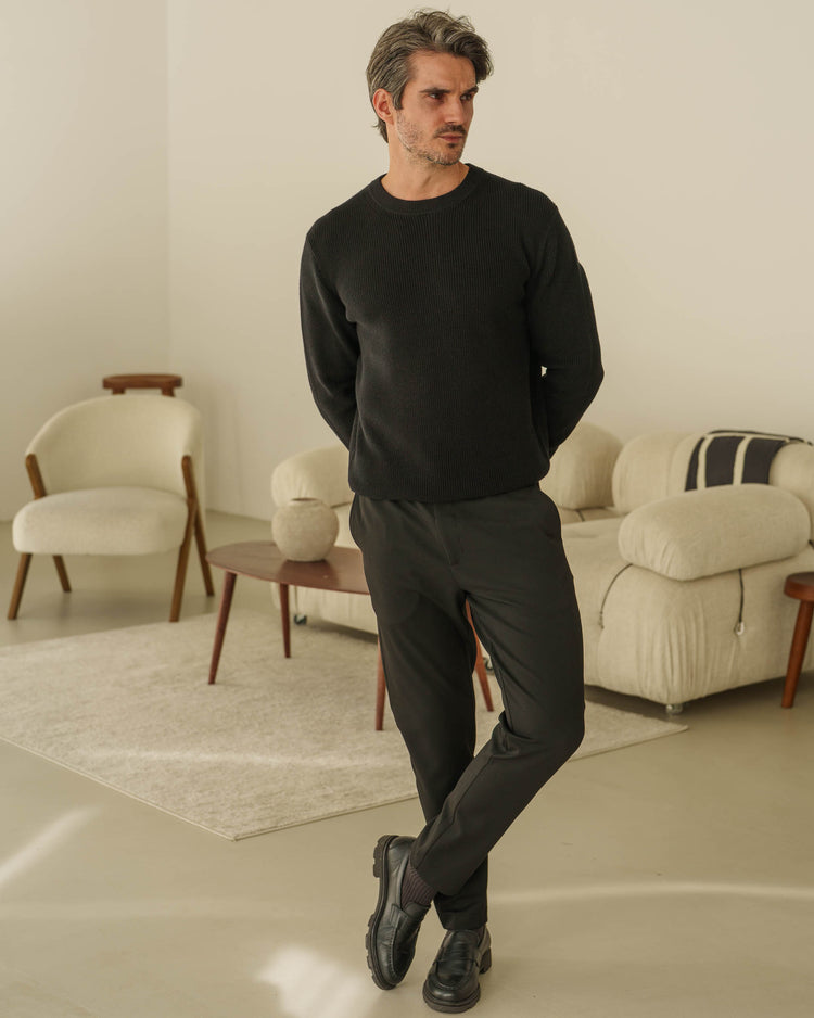 Rib Knit Sweater (Black)