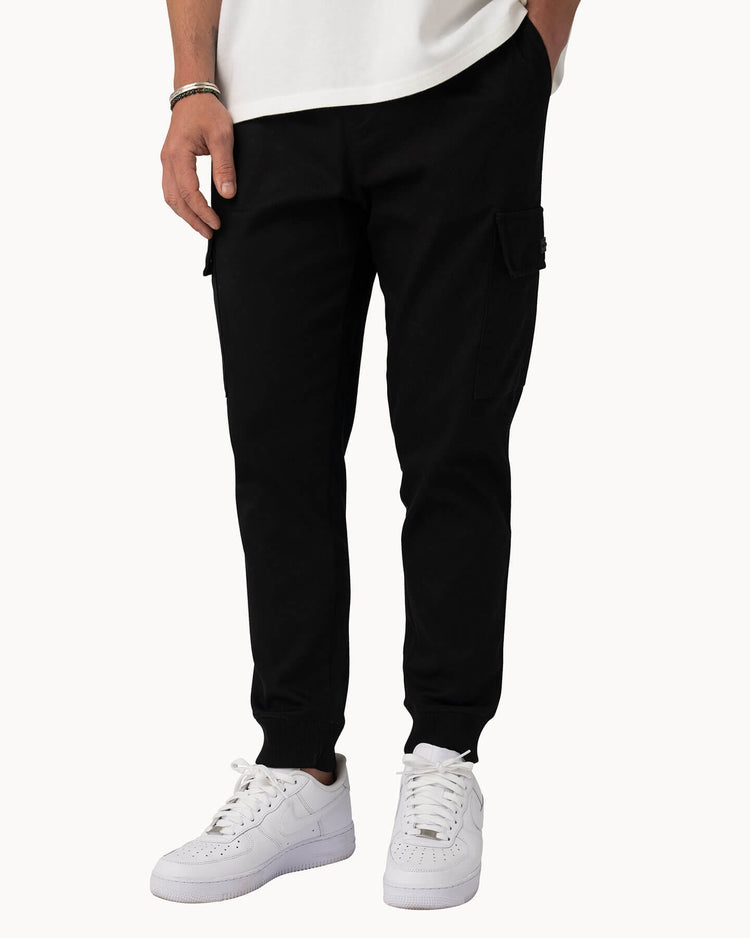 Essential Cargo Pants (black)