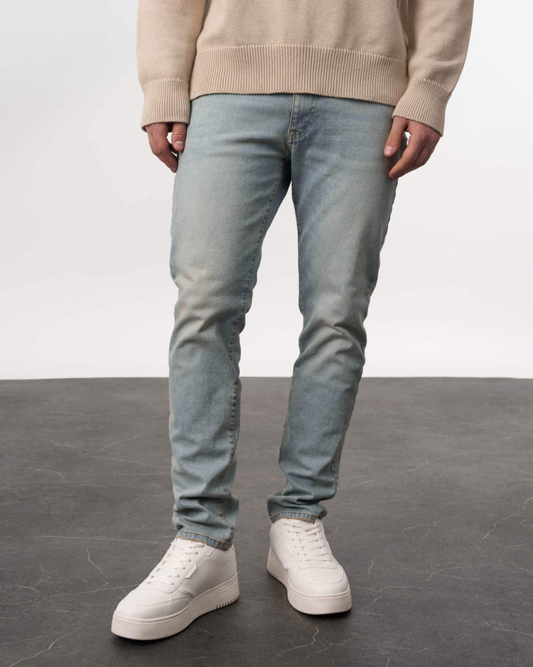 Essential Slim Fit Jeans (stone blue)