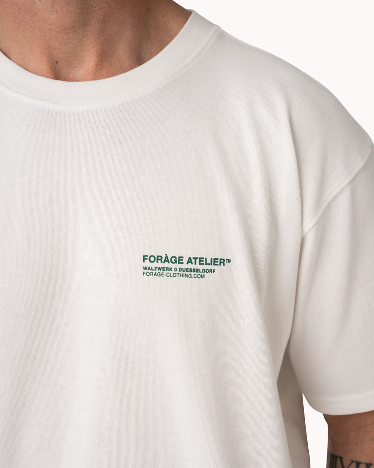 Relaxed Forage Atelier T-Shirt (offwhite/green)