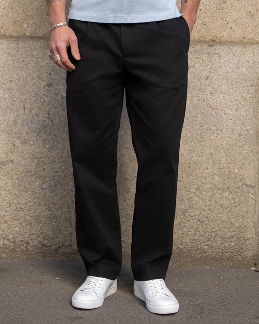 Chino Pants Regular Fit (Black)