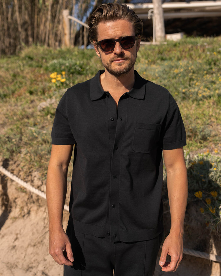 Flat Knit Short Sleeve Shirt (black)