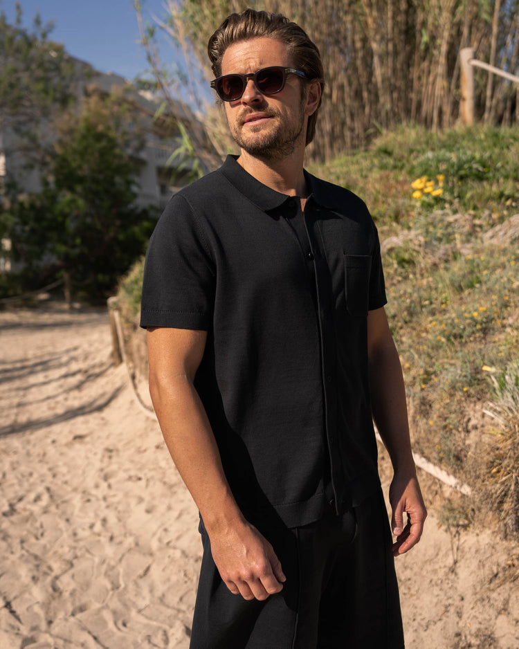 Flat Knit Short Sleeve Shirt (black)