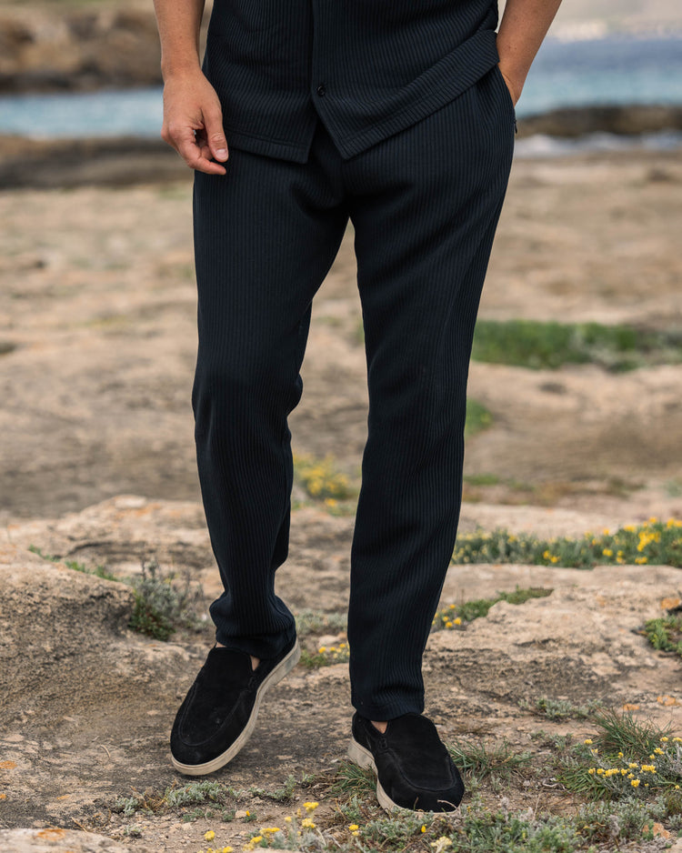 Plissee Pants (Black)