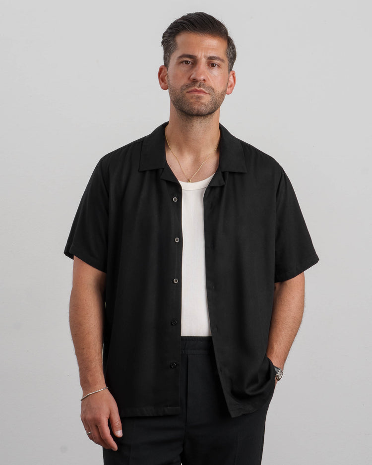 Resort Short Sleeve Shirt (black)
