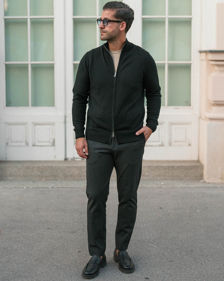 Merino Cardigan (Black)
