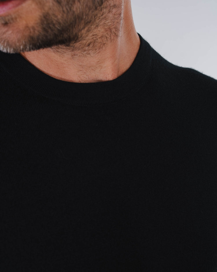 Merino Crewneck (Black)
