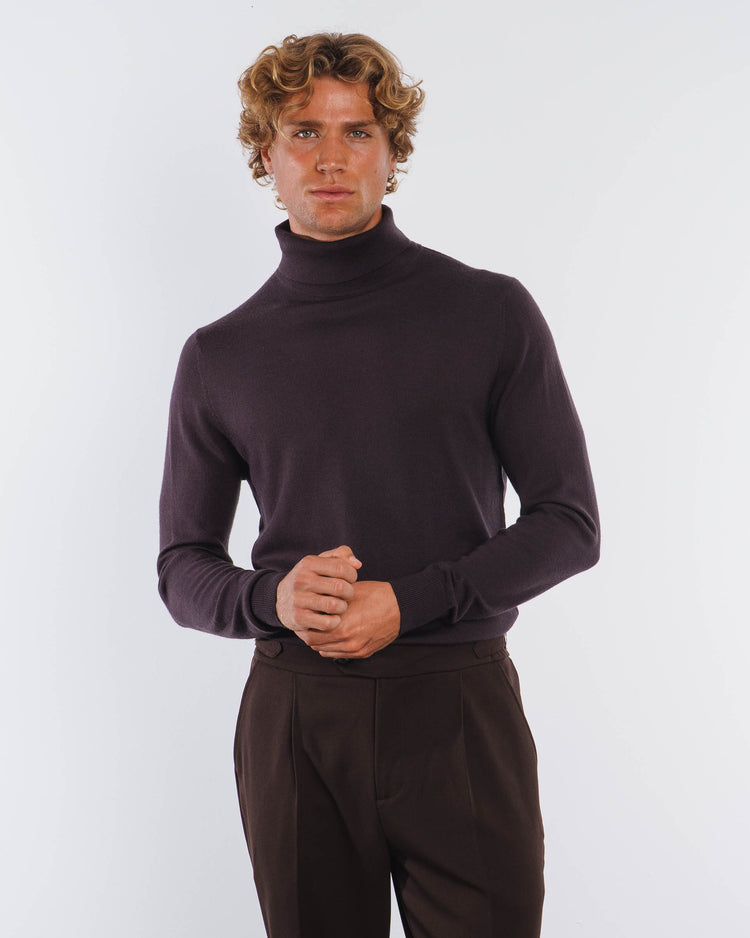 Merino Turtleneck (Dark Brown)