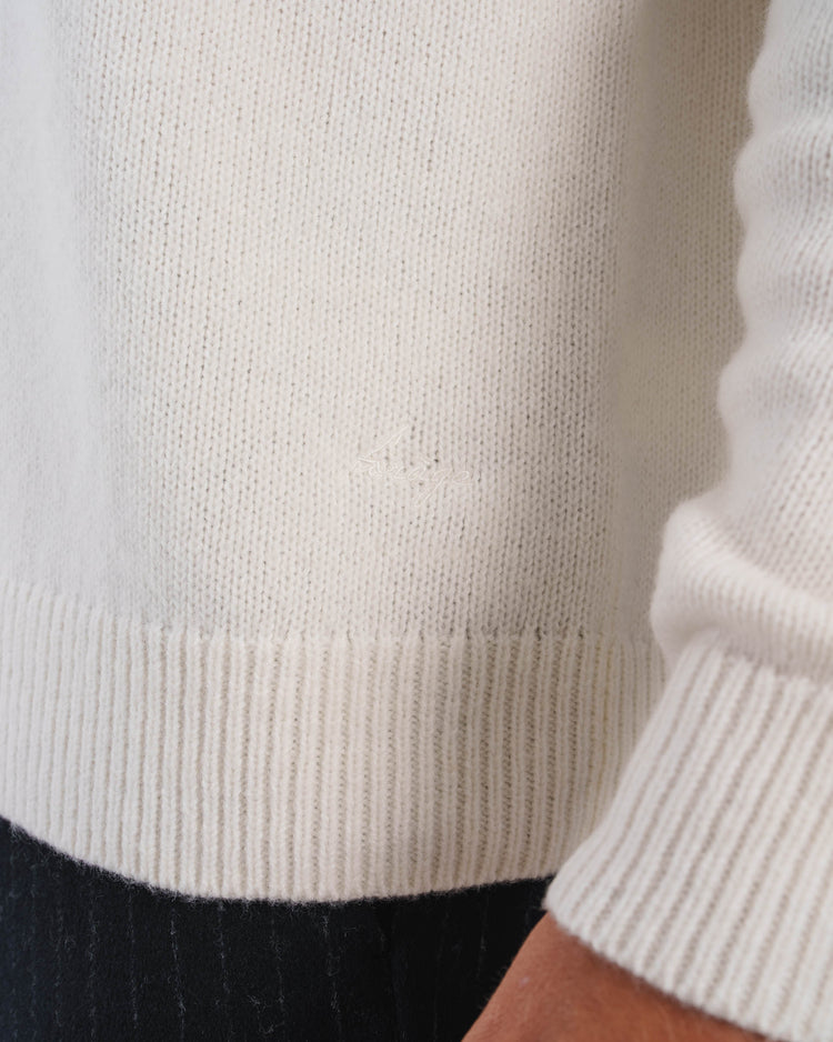Wool Knit V-Neck (Off-white)