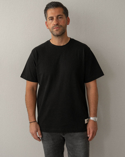 Label T-Shirt (Black)