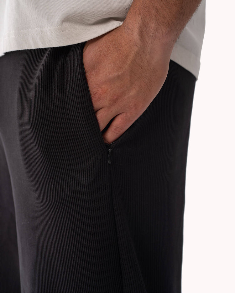 Plissee Pants (black)