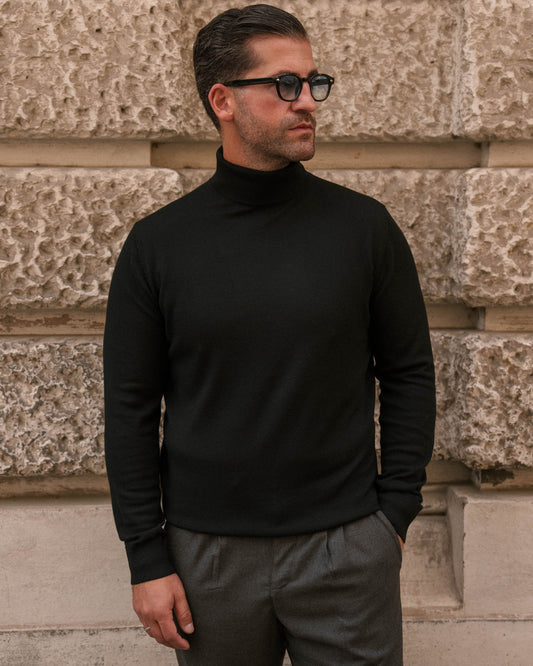 Merino Turtleneck (Black)
