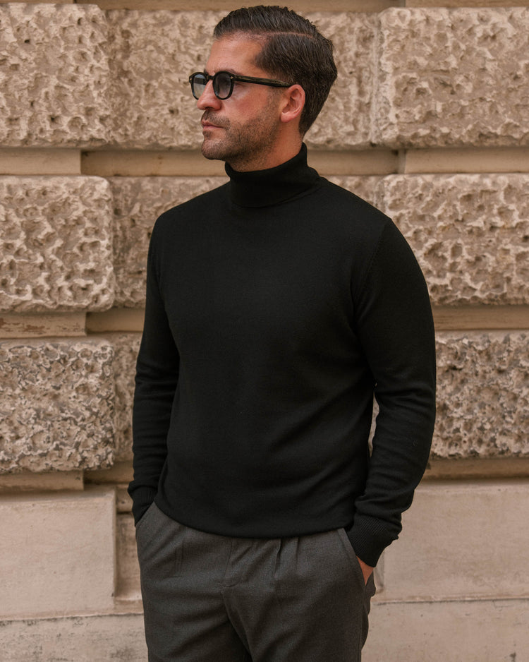 Merino Turtleneck (Black)