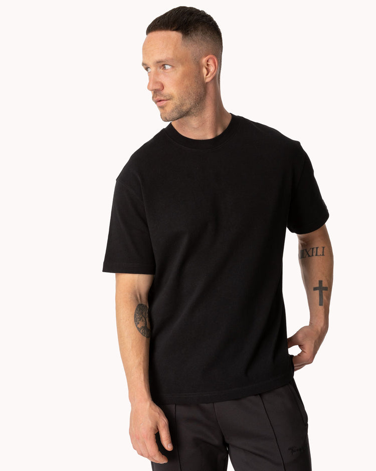 Relaxed Blank T-Shirt (black)