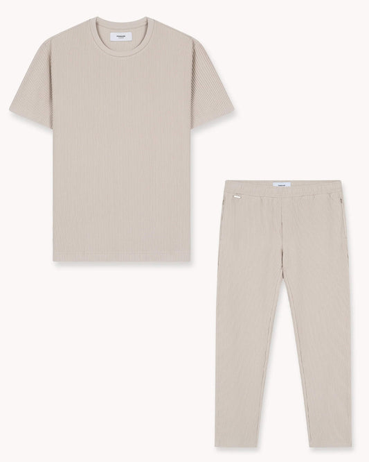 Plissee Set T-Shirt + Pants (Sand)