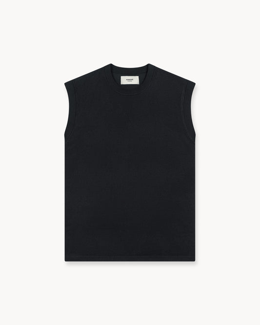 Sleeveless Knit Shirt (Black)